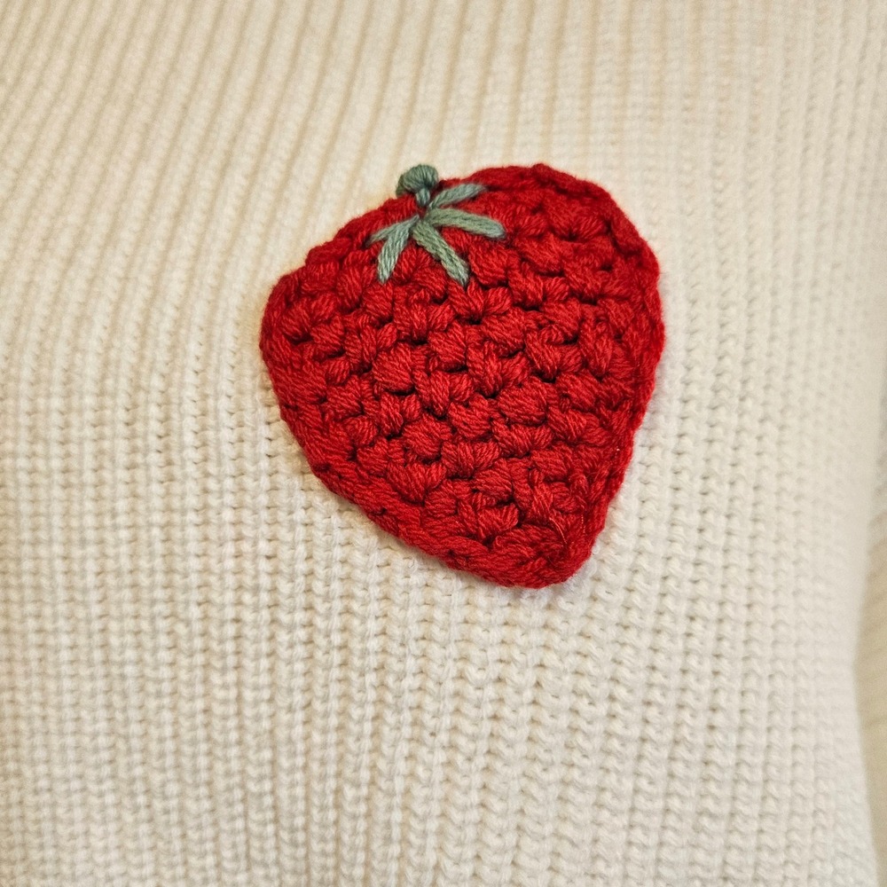 Hollister Strawberry Off-The-Shoulder Sweater Size S Whimsical Cottagecore - Picture 5 of 8